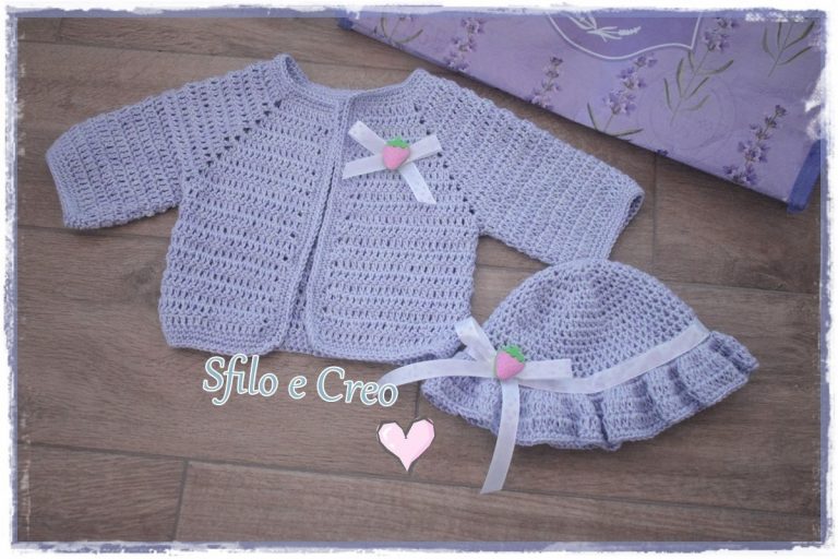 cappellino a uncinetto con volants